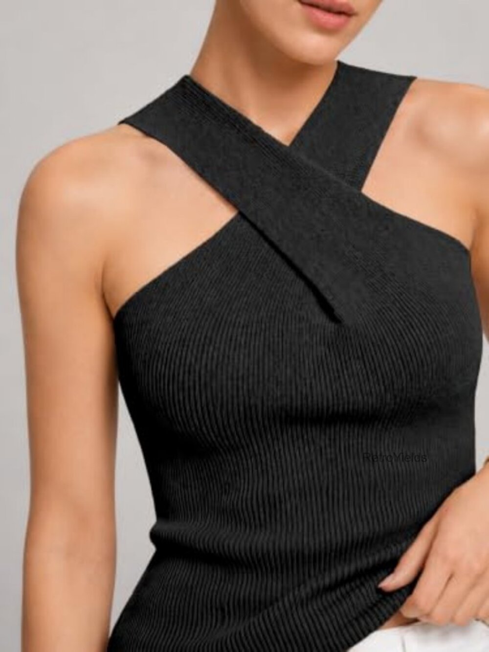 Women's Criss Cross Halter Top Ribbed Knit Sleeveless Casual Summer Slim Fit